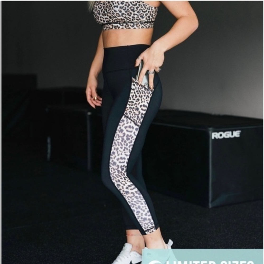 Zyia Active Leopard‎ Print Brilliant Hi-Rise Leggings 6-8